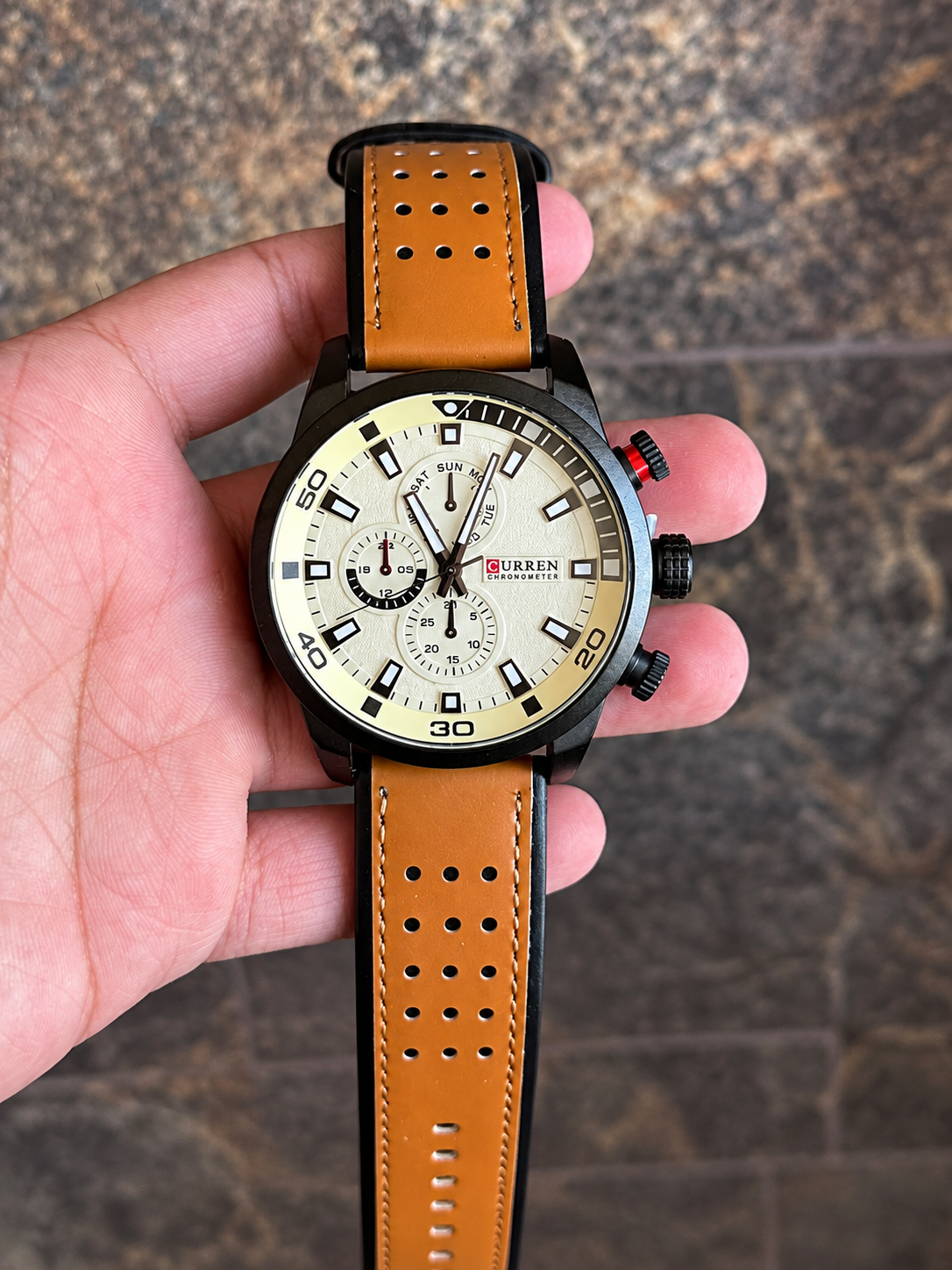 Reloj Curren 8250 – Arena Clásica