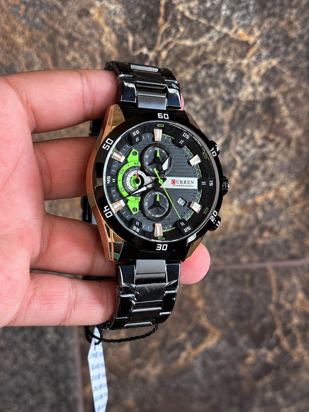 Reloj Curren 8402 – Neón Negro